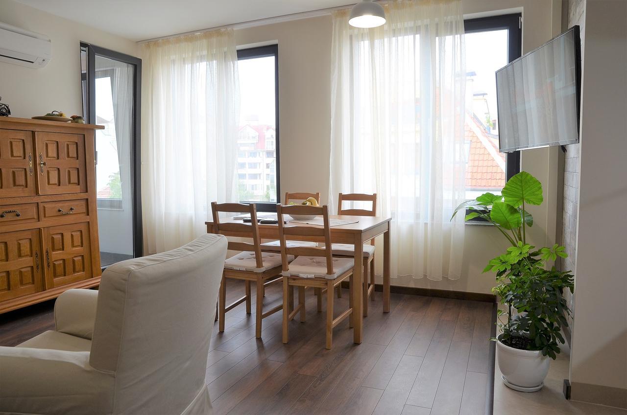 Apartemen Yavorov *